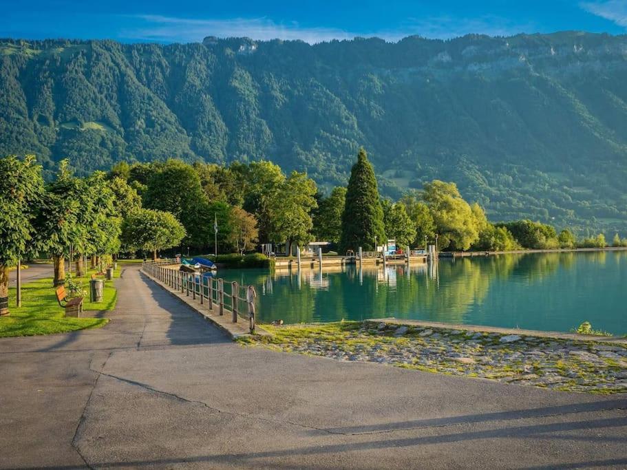 Chalet Mignon - Your Vacation Oasis At Lake Brienz Bonigen Ngoại thất bức ảnh